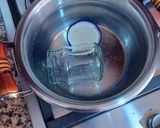 Foto del paso 3 de la receta Lágrimas y yemas de vainas de habas en aceite de oliva y Romero