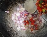 Foto langkah ke 2 dari resep Tumisan Brambang (bawang merah).