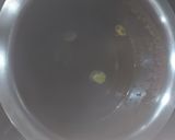 A picture of step 1 of Ginger and cardamom tea.