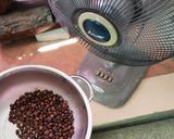 รูปขั้นตอนการทำที่ 3 ของ คั่วเมล็ดกาแฟเองที่บ้าน