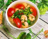 Hình bước làm 3 của món Canh Chua Rau Muống Nấu Tôm Thẻ