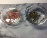 Foto del passaggio 1 della ricetta Financier con capperi o con i fiori di ciliegie sotto sale