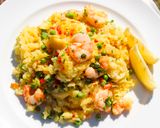 Foto del paso 1 de la receta: ARROZ & FRUTOS DEL MAR