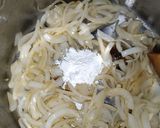 Foto del paso 3 de la receta: Sopa de cebolla