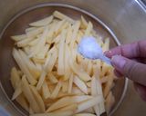 Foto langkah ke 2 dari resep Kentang Goreng (French Fries).