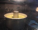 A picture of step 8 of Matcha Chiffon cake.