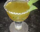 A picture of step 4 of Gondhoraj Lemon mint juice.
