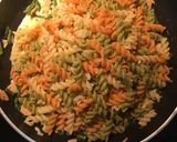 Foto del paso 6 de la receta Pasta con "salsa" de espárragos y salmón 🍜🌱🐟