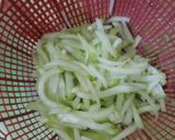 Foto langkah ke 1 dari resep Dadar Bakwan Gurih Labu Siam.