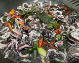 Foto langkah ke 3 dari resep Tumis Cumi Hitam.