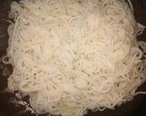 A picture of step 2 of Chinese choupsuey.