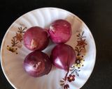 A picture of step 1 of Onion Pakora.