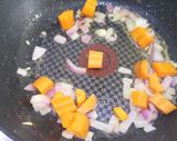 A picture of step 2 of Spinach creamy soup.