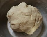 A picture of step 2 of Heart shaped paratha.