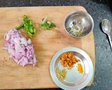 A picture of step 1 of Mutton Liver Masala.
