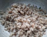 A picture of step 4 of Banana stem fry.