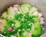 Hình bước làm 1 của món Canh mướp nấu mọc