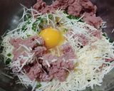 Foto langkah ke 1 dari resep Balado Daging Keju Bungkus Telur.
