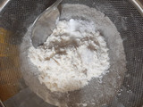 Putu Ayu Jumbo Lembut Empuk