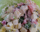 Foto del paso 9 de la receta: Ensalada de salmón ahumado con patatas y salsa de queso crema
