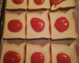 Foto del paso 1 de la receta: Minipizzas con pan de molde