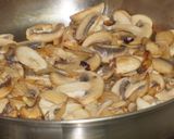 Foto del paso 7 de la receta: Plateada con salsa de champiñones al merlot