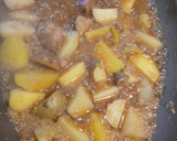 A picture of step 3 of Lime Beef with Mush and Potatoes.