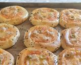 صورة لخطوة 8 من وصفة ميني بيتزا لمناسباتكم