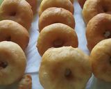 Foto langkah ke 4 dari resep Donat kentang autolisis.