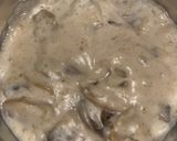 Foto langkah ke 5 dari resep Chicken Steak with Creamy Mushroom Sauce.