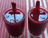 A picture of step 3 of Apple, Beetroot And Carrot Juice.