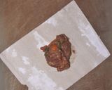 Foto langkah ke 2 dari resep *Pangsit Isi Daging*.
