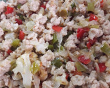 Foto del paso 4 de la receta: Pimientos rellenos de verduras y soja