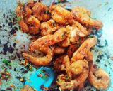 Foto langkah ke 4 dari resep Udang Cabe Garam.
