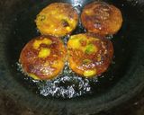 A picture of step 4 of Sweet Potato Tikki Chaat.