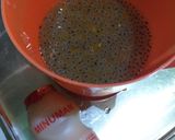 Foto langkah ke 2 dari resep Es Jeruk Yakult Selasih #322¹⁶.