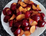 Foto del paso 1 de la receta: Tarta de hojaldre con ciruelas