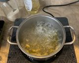 Hình bước làm 3 của món Canh Chua Tôm Măng Trúc