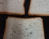 A picture of step 3 of Bread Pizza.