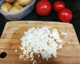 Foto del paso 2 de la receta: Guiso de aguja de cerdo con patatas a la pimentón ahumado