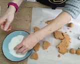 Foto del paso 2 de la receta Cortaditos o bolitas de dulce de leche y coco