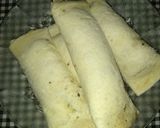 Foto langkah ke 4 dari resep Roti Gulung Pisang Coklat Keju.