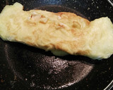 Foto del paso 1 de la receta: Tosta de tortilla con queso