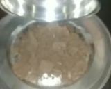 A picture of step 1 of Oreo lava cake.