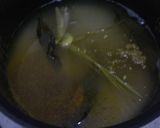 Foto langkah ke 1 dari resep Nasi Kuning Ricecooker Bumbu Kering Praktis.