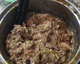 Foto del paso 3 de la receta: Tamal o bollo relleno de carne y pollo estilo venezolano
