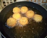 Foto langkah ke 4 dari resep Bola-bola kentang.
