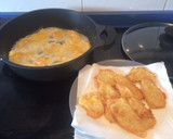 Foto del paso 1 de la receta: Patatas a la importancia con solomillo de cerdo