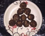 A picture of step 11 of Choco nutty balls.