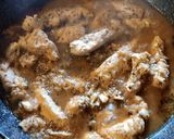 Foto del paso 4 de la receta: Filetitos de pollo en salsa de vino blanco y hierbas provenzales